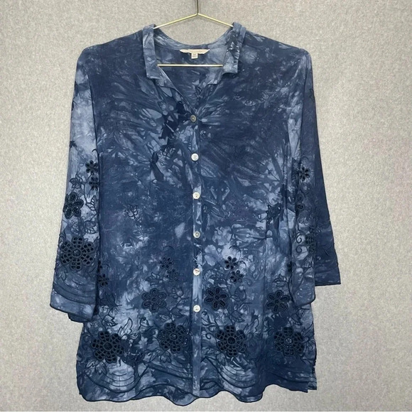John•Mark Tie Dye Print Floral Embroidered 3/4 Sleeve Button Front Tunic Top - Picture 2 of 8